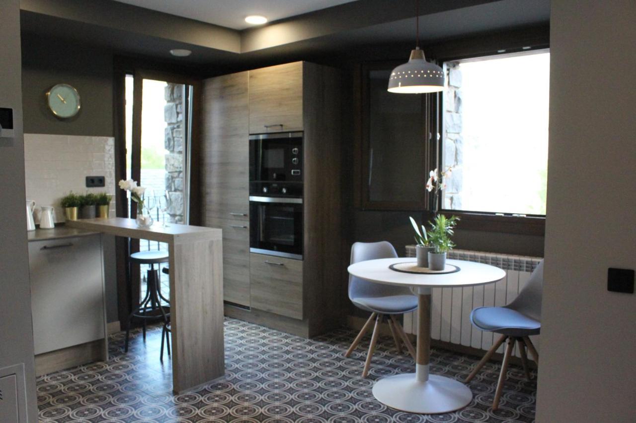Casa La Era Apartment Sahun Luaran gambar